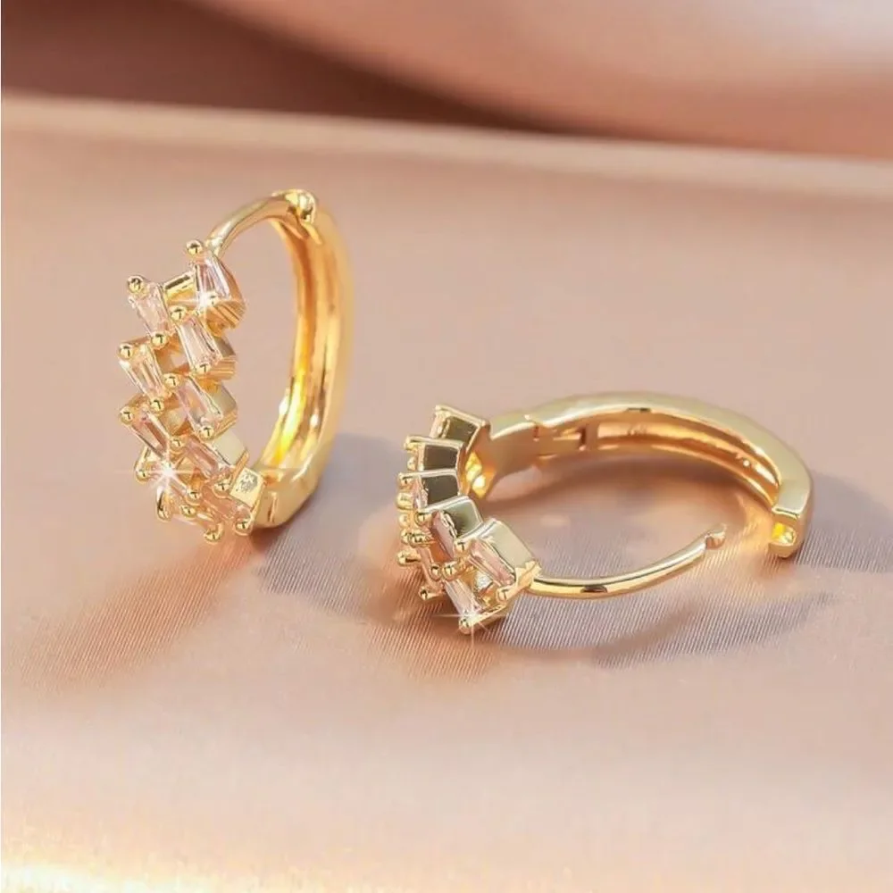Elegant Gold Hoop Earrings M1361